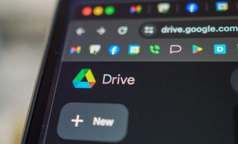 Google đã chính thức cập nhật giao diện tối của Drive.